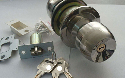 顺平24小时上门开锁公司