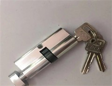 顺平24小时上门开锁公司