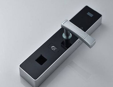 顺平24小时上门开锁公司